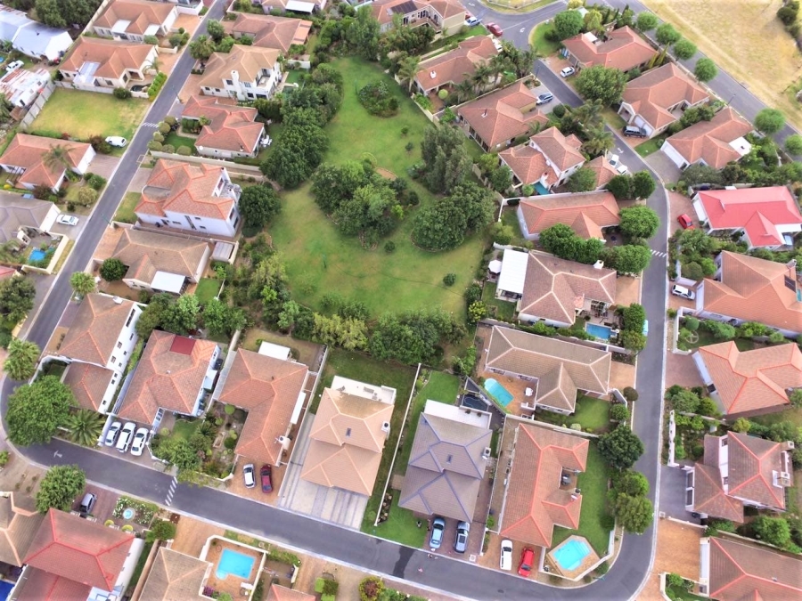 3 Bedroom Property for Sale in Heritage Park Western Cape